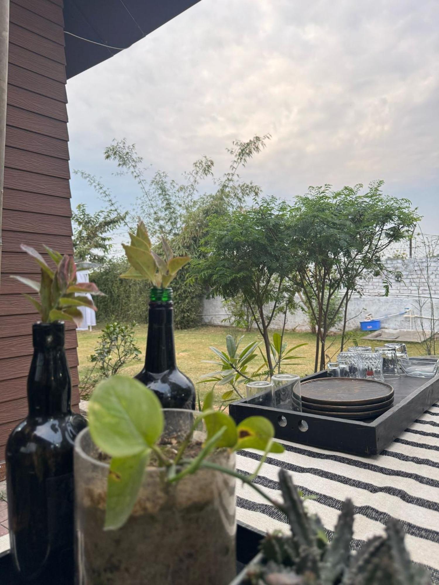 The Nirvana Nest 古尔冈 外观 照片